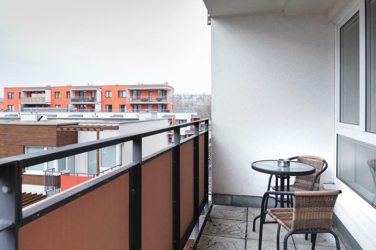The Sunny Appartment&garage Apartamento Praga